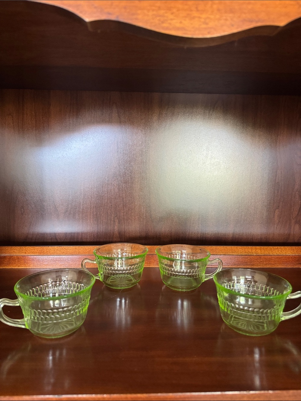 Vintage Green Uranium Roulette Glow Depression Punch Glasses